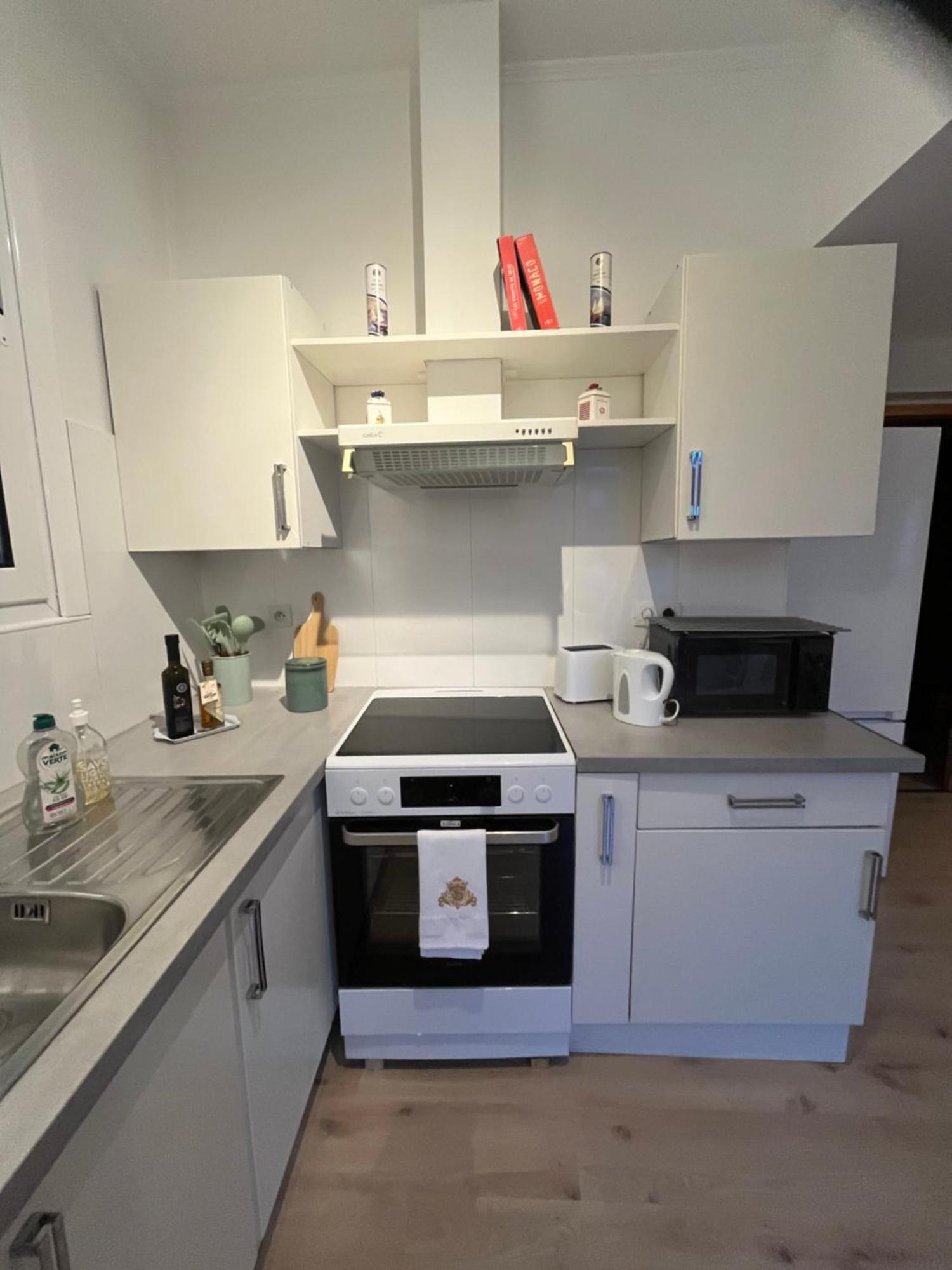 Duplex A La Frontiere De Monaco Apartment Бюсолей Екстериор снимка
