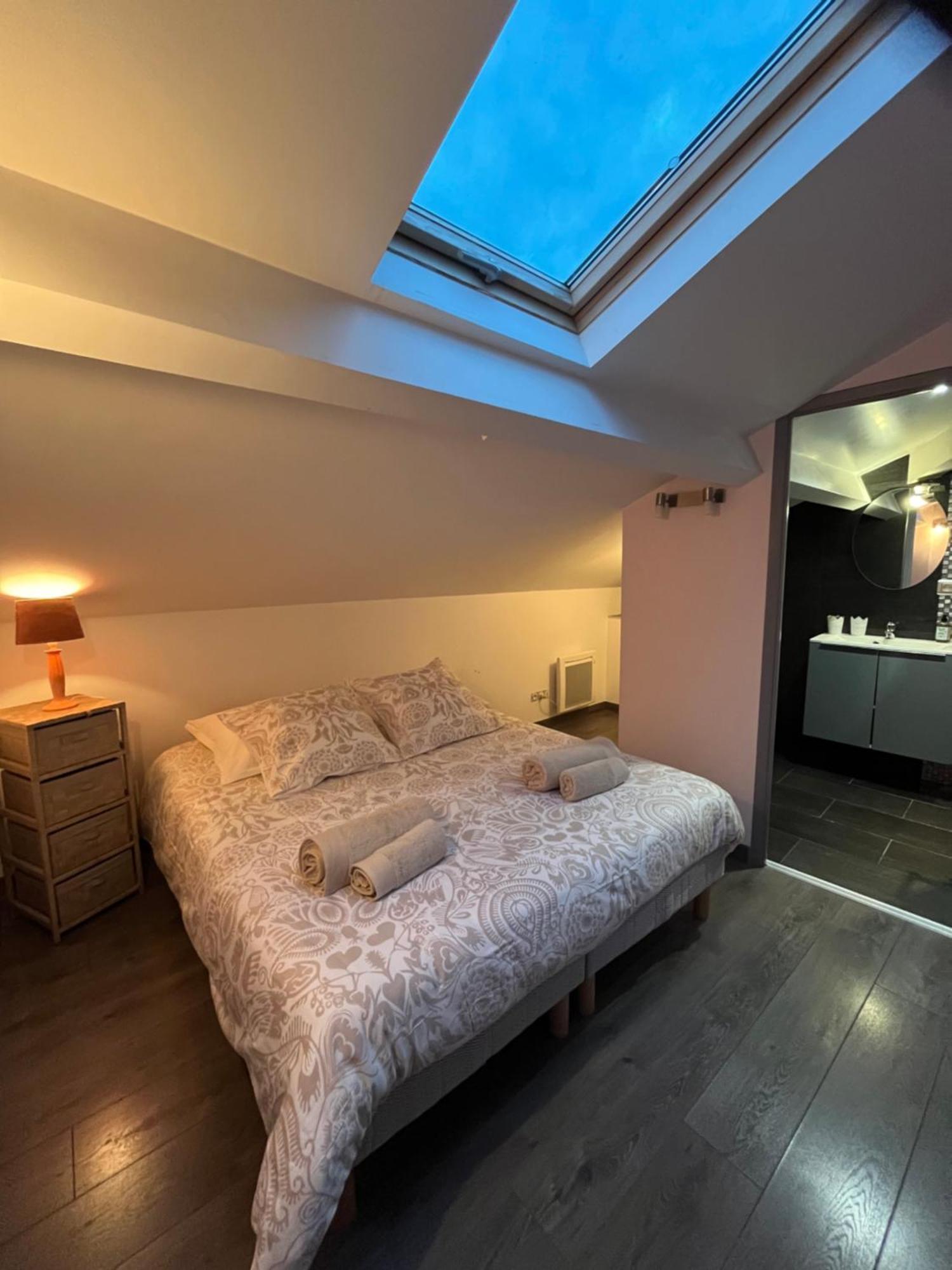 Duplex A La Frontiere De Monaco Apartment Бюсолей Екстериор снимка